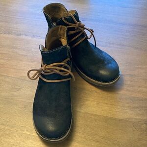 Dark Brown Born Ankle Boots with Tan Laces